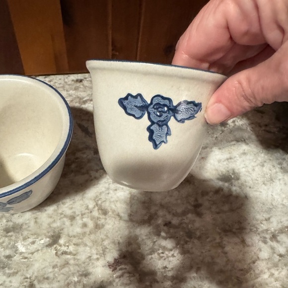3 Vintage Pfaltzgraff Yorktowne Blue Floral custard cups B1.6 - Picture 5 of 10
